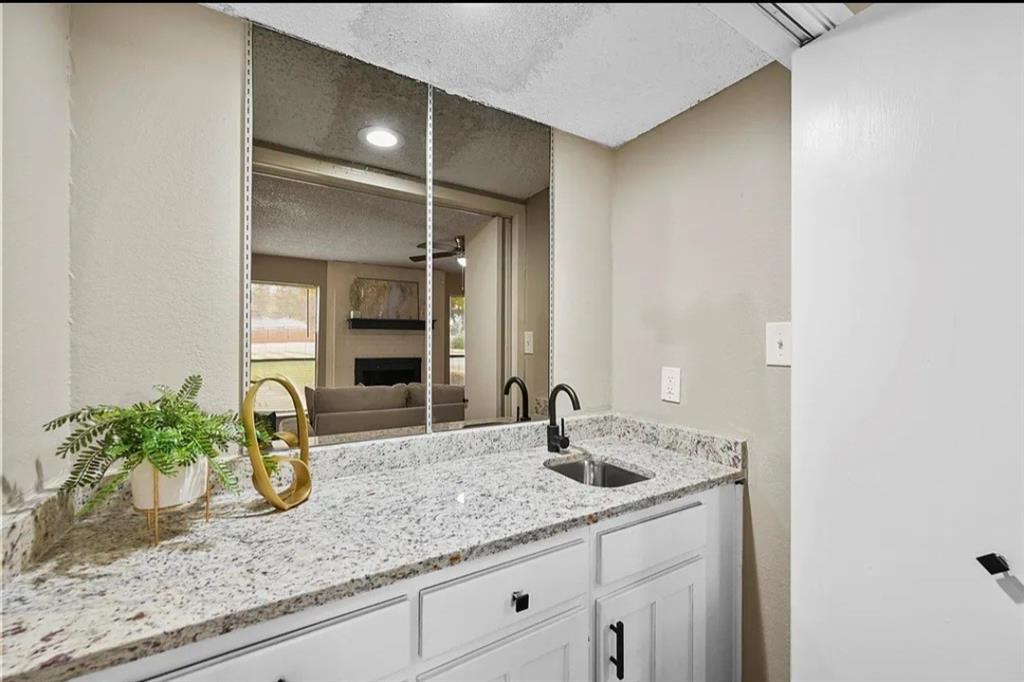 Stoneridge West Tnhse Devlpmnt - Residential Lease