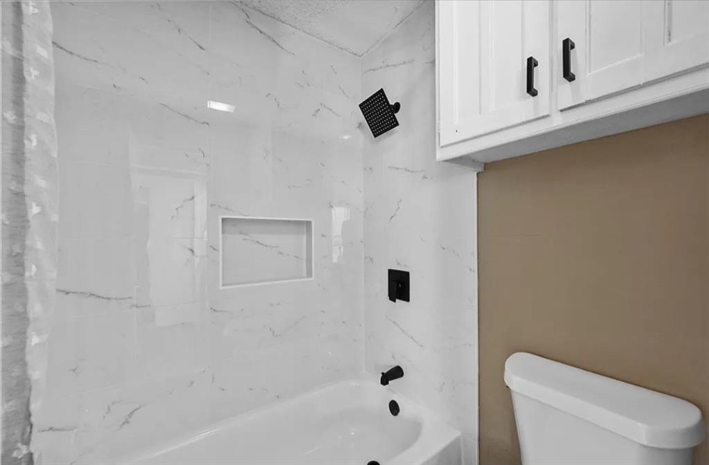 Stoneridge West Tnhse Devlpmnt - Residential Lease