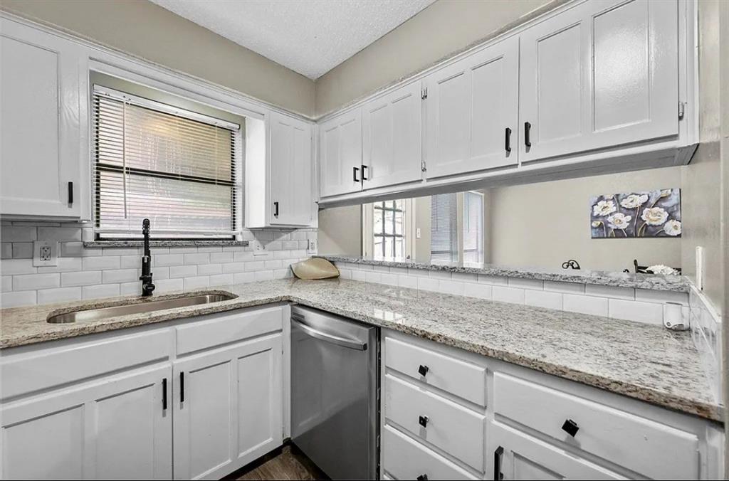 Stoneridge West Tnhse Devlpmnt - Residential Lease