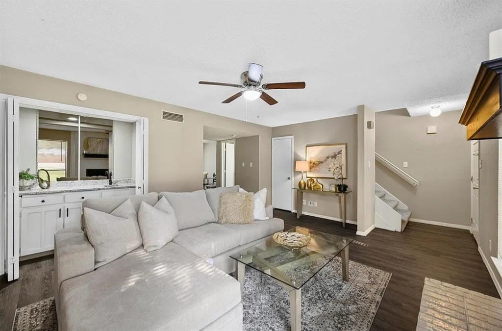 Stoneridge West Tnhse Devlpmnt - Residential Lease