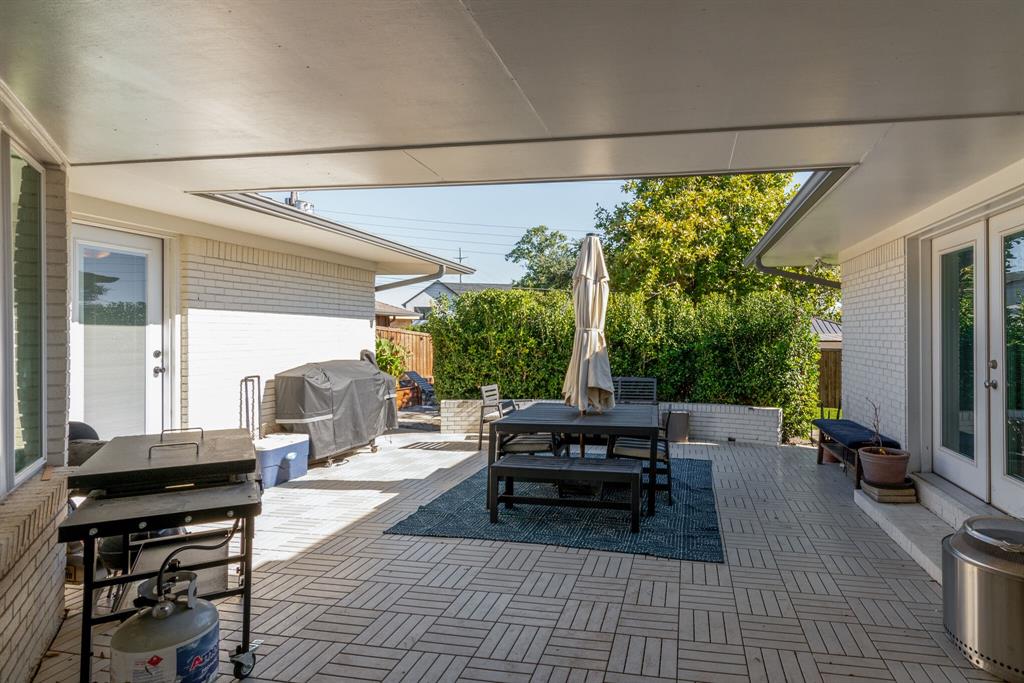 Royal Park Estates - Residential Lease