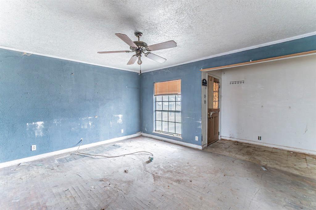 Kathryn Gene - Residential