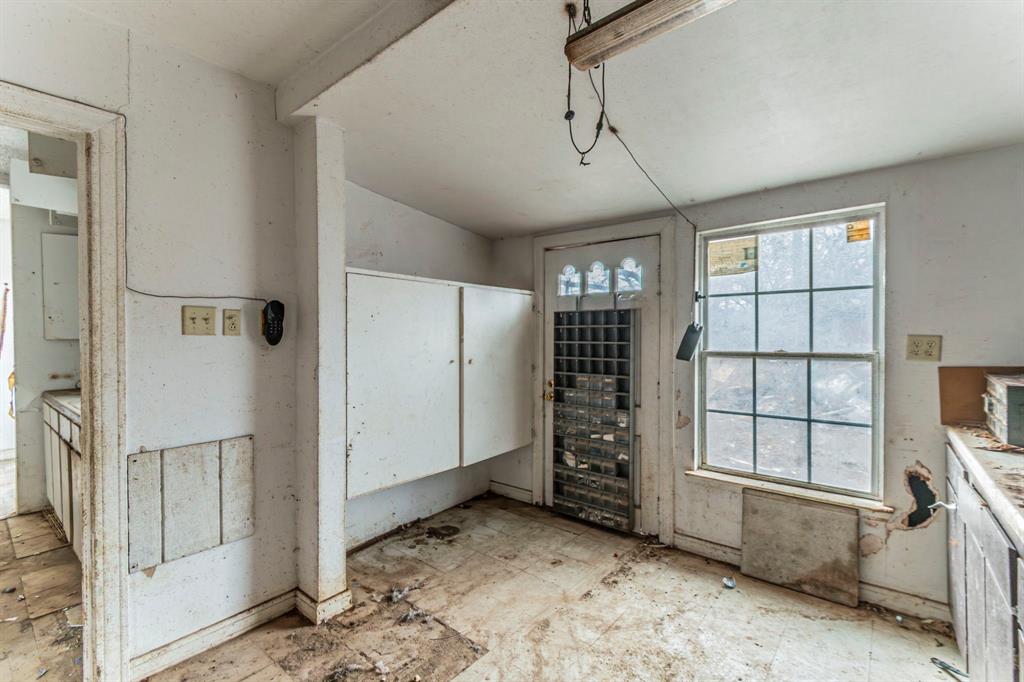 Kathryn Gene - Residential