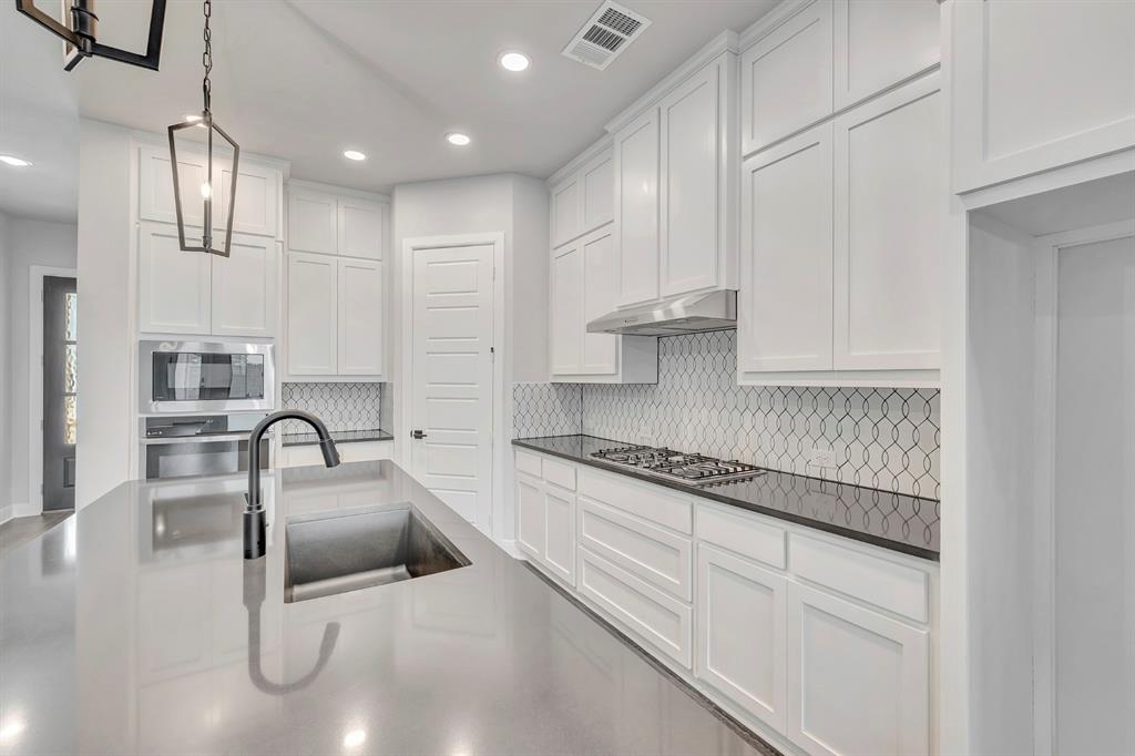 Treeline - Residential