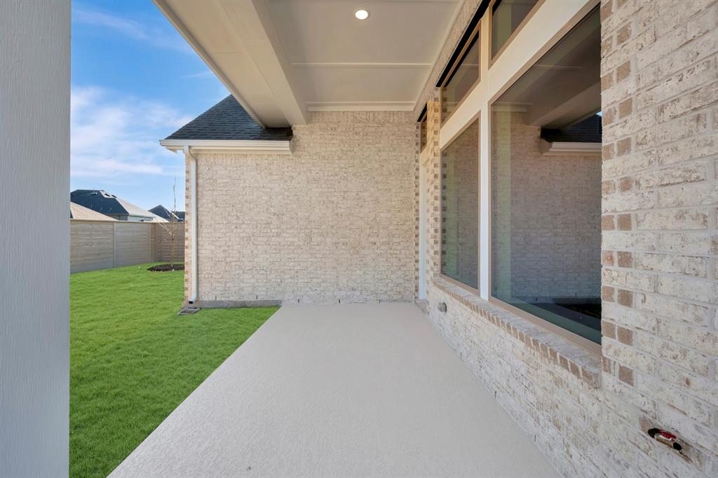 Treeline - Residential