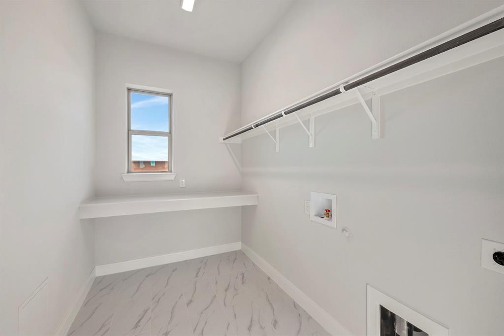 Treeline - Residential