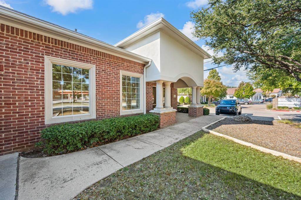 5708 Colleyville Boulevard B