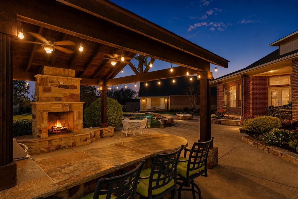 210 Rockland Trail