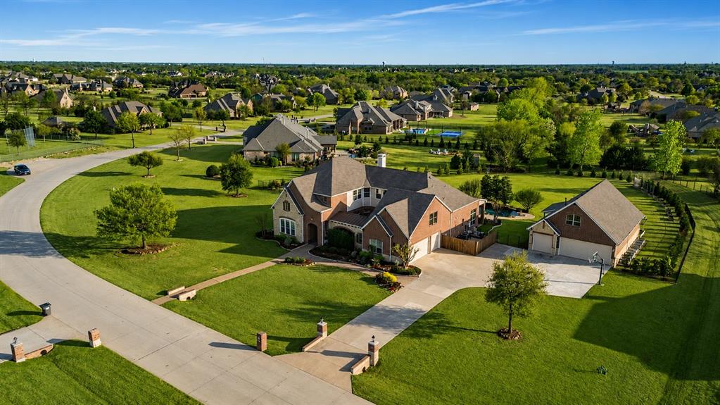 210 Rockland Trail