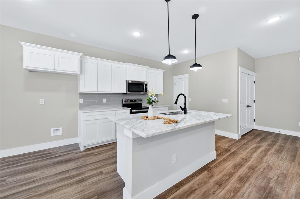 Lake View Add - Residential