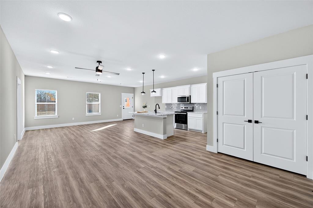 Lake View Add - Residential