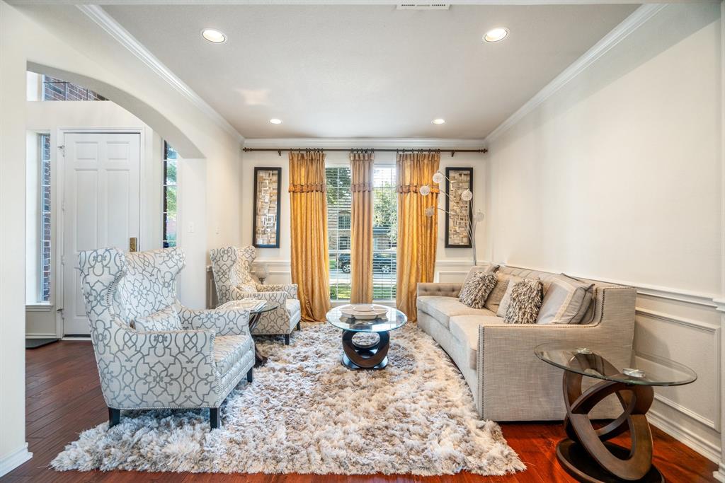 2921 Chalfont Lane