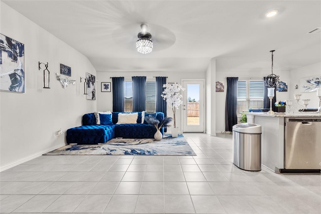 Wildcat Ranch Ph 1b - Residential Lease