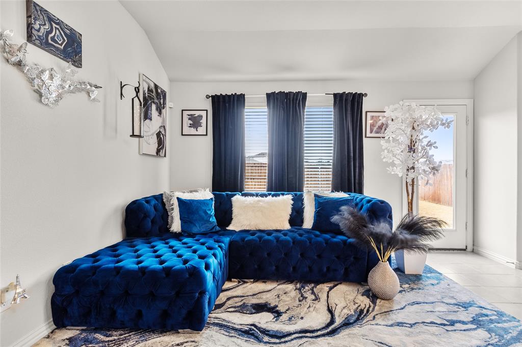 Wildcat Ranch Ph 1b - Residential Lease