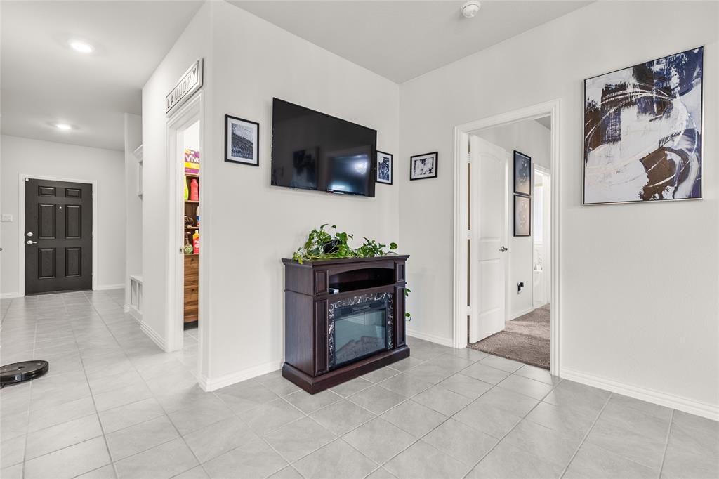 Wildcat Ranch Ph 1b - Residential Lease