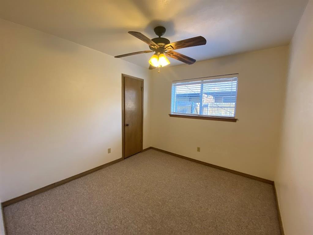 Dallas North Estates 12th Instl - Residential Lease