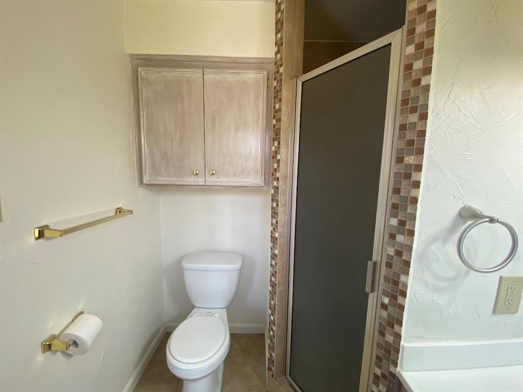 Dallas North Estates 12th Instl - Residential Lease