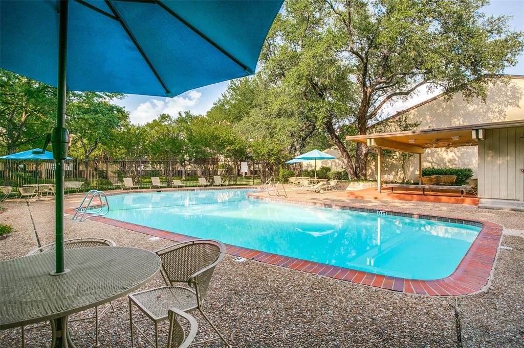 Del Paseo Twnhs - Residential