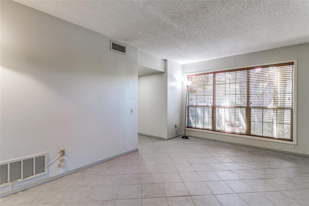 Del Paseo Twnhs - Residential