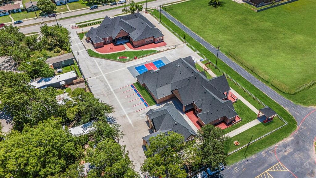 703 E Oates Road