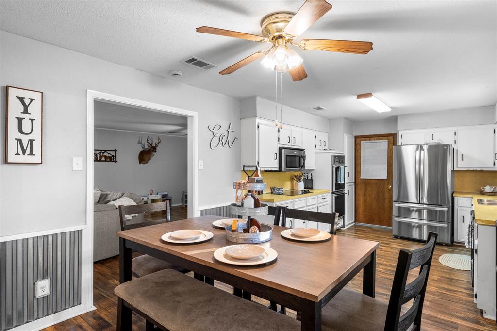 Country Squire Estate - Residential