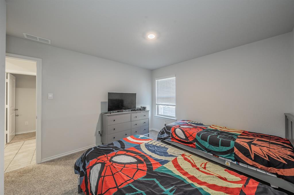 SCULPTORS PARK - Residential