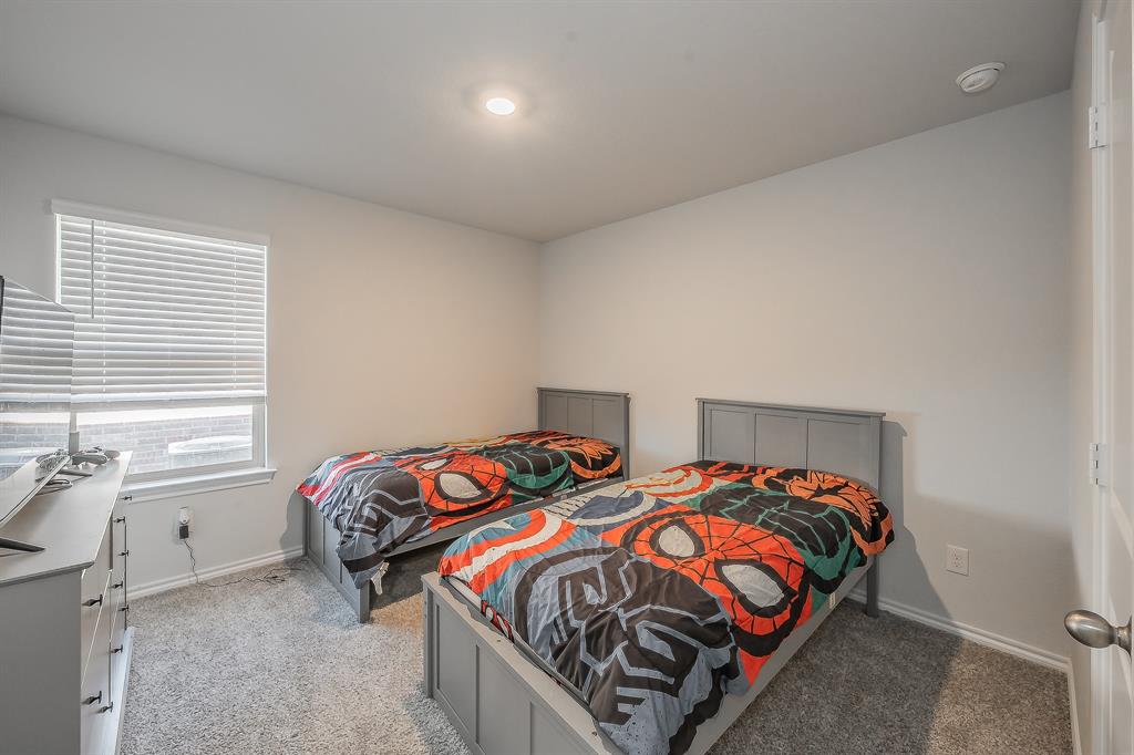 SCULPTORS PARK - Residential