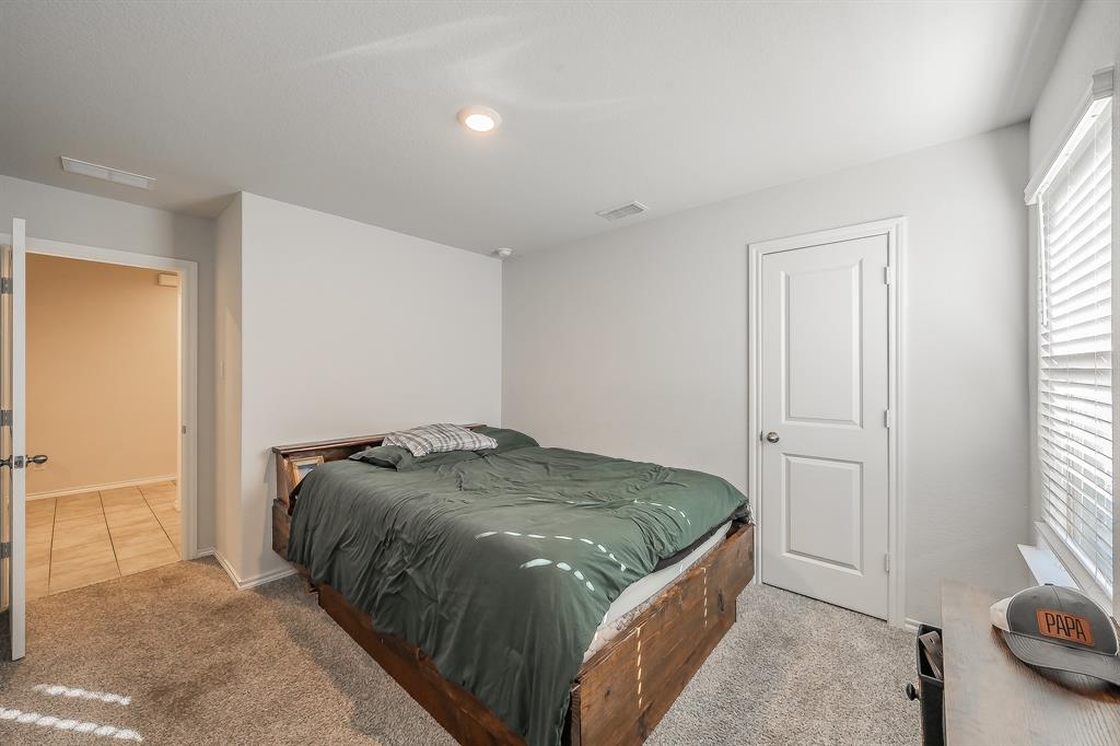 SCULPTORS PARK - Residential