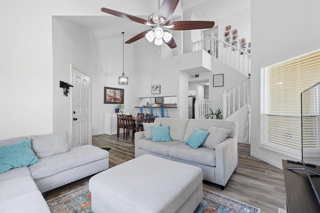 Faulkner Point 13-Windjammer - Residential