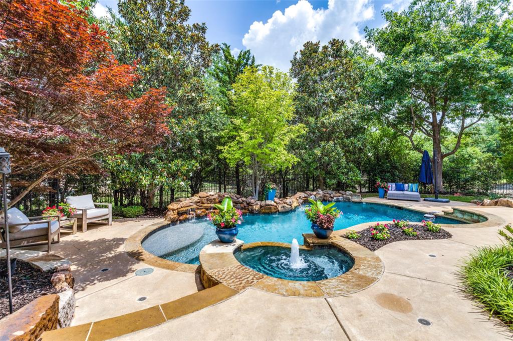 Kings Lake - Residential