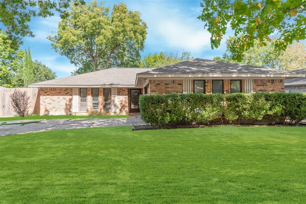 1661 Juniper Lane