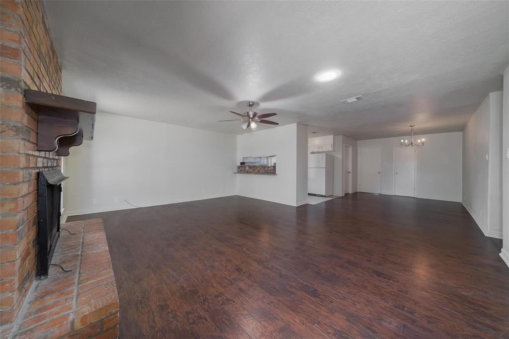 1661 Juniper Lane