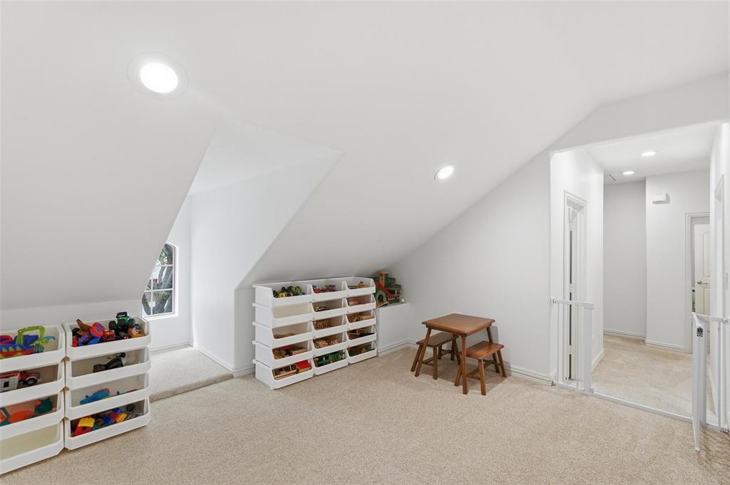 Stonegate At Forest Hills - Residential