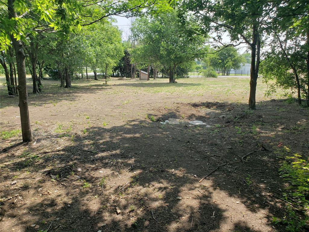 Enchanted Lakes - Land