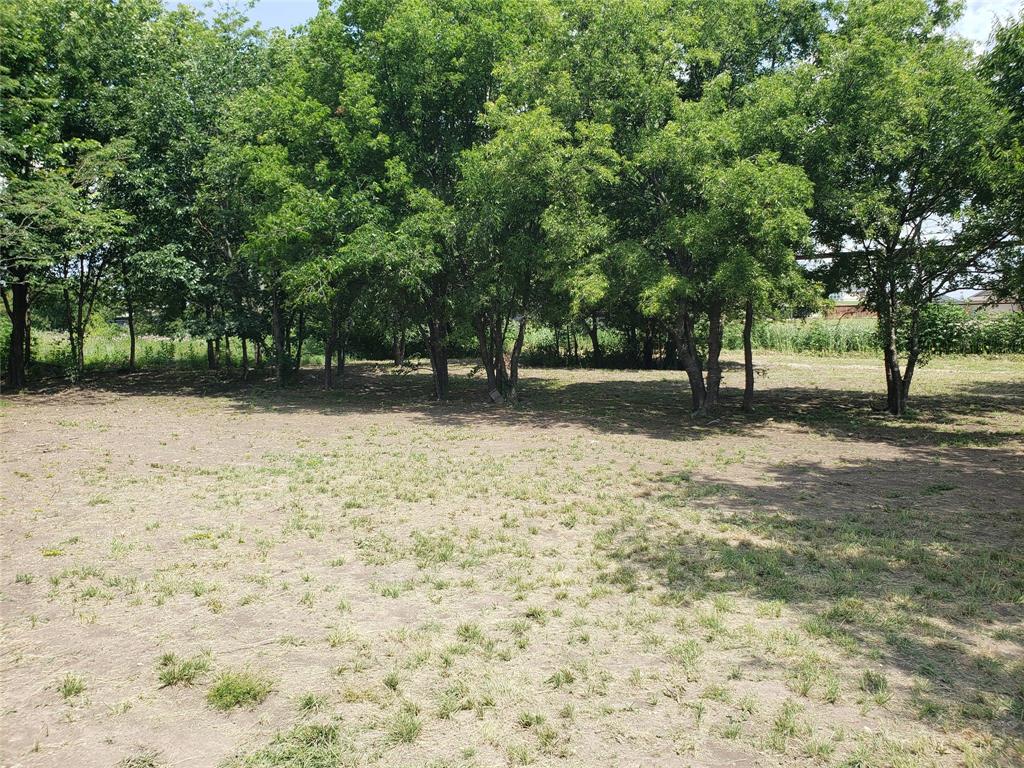 Enchanted Lakes - Land