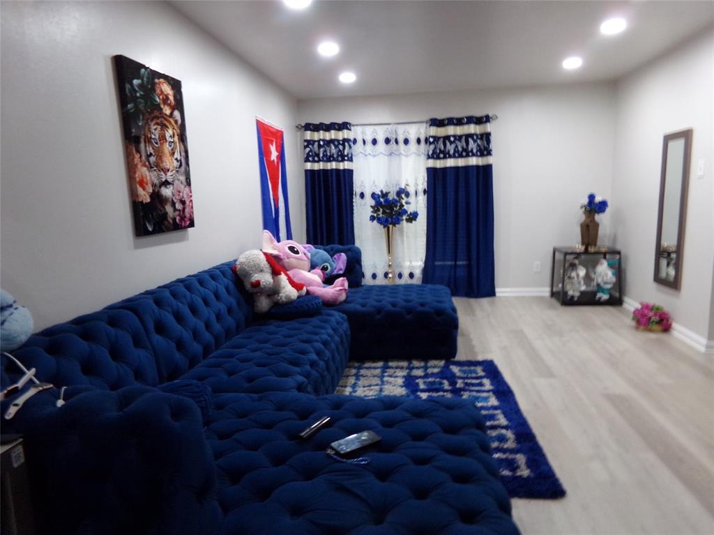 Walnut Hill North Terrace - Residential Income