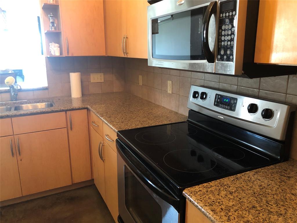 Texas & Pacific Lofts Condo - Residential