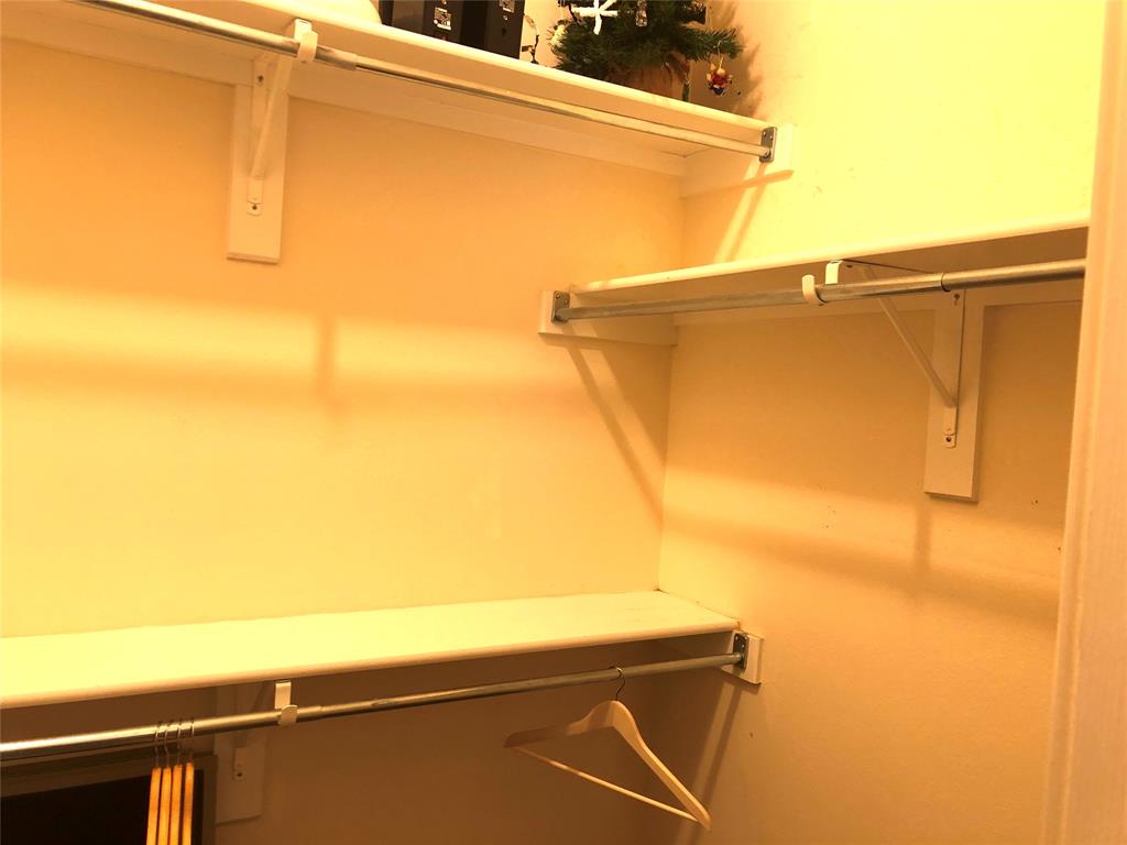 Texas & Pacific Lofts Condo - Residential