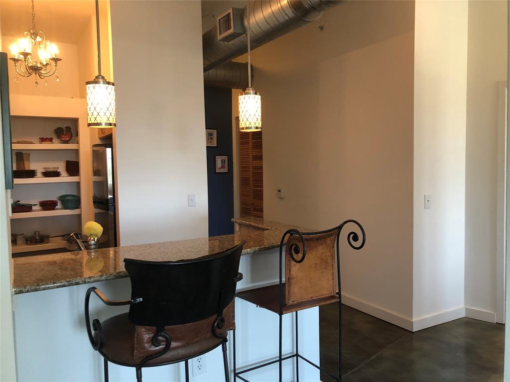Texas & Pacific Lofts Condo - Residential