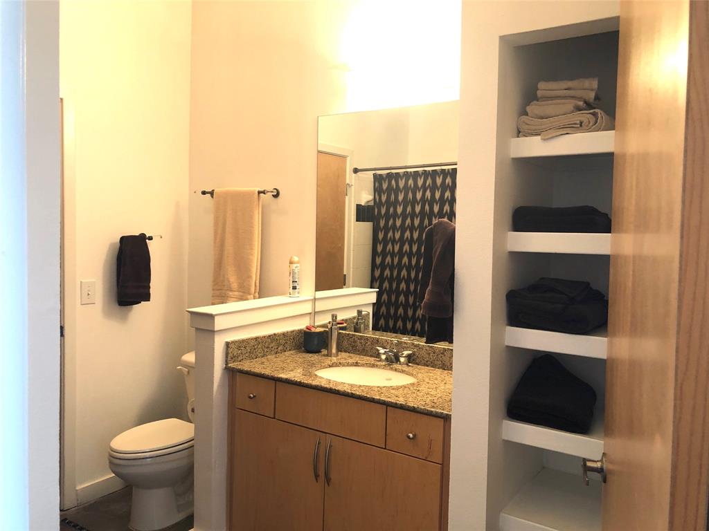 Texas & Pacific Lofts Condo - Residential