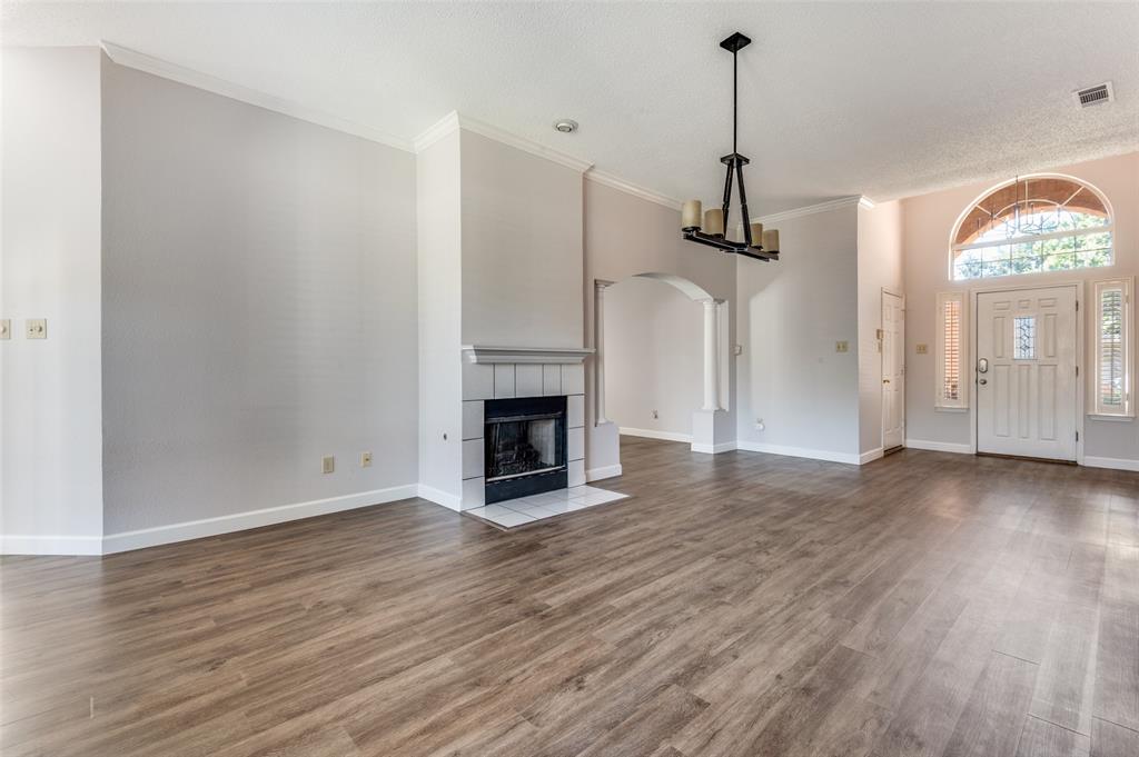 Estates At Creekwood III Ph 2 - Residential Lease