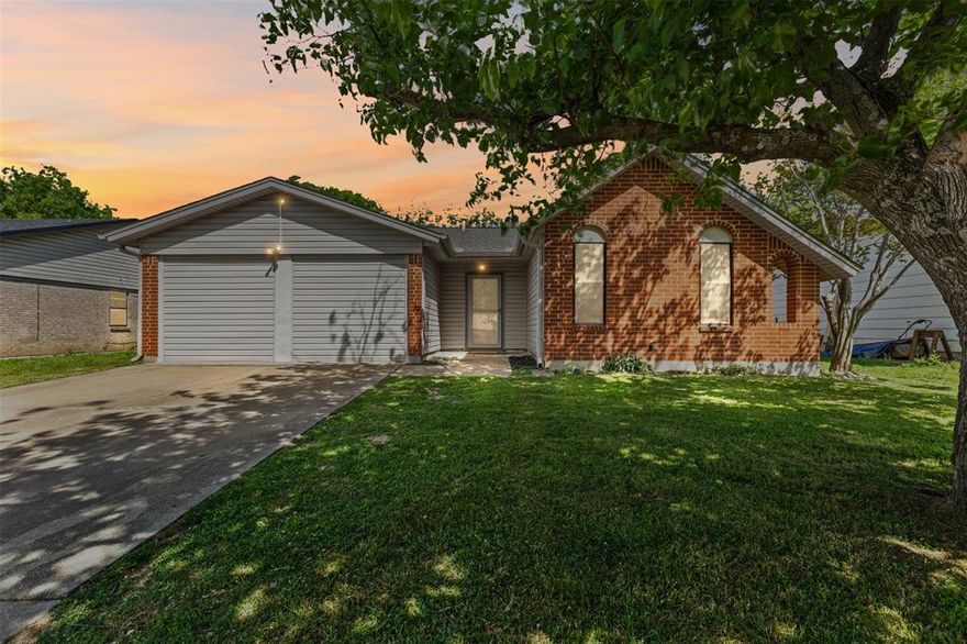 Welcome to this rare find! This spacious home boasts 4 bedrooms, 3 bathrooms, and modern updates throughout. The large living area and split bedrooms provide ample space for relaxation and privacy. Natural light fills the home, highlighting the roomy closets and storage throughout the kitchen. With all kitchen appliances included, this home is move-in ready. The oversized utility room offers extra storage, while the large fenced yard and storage building provide plenty of outdoor space. Located in an established neighborhood, this pet-friendly home also features 2 master ensuites. Don't miss out on this gem!