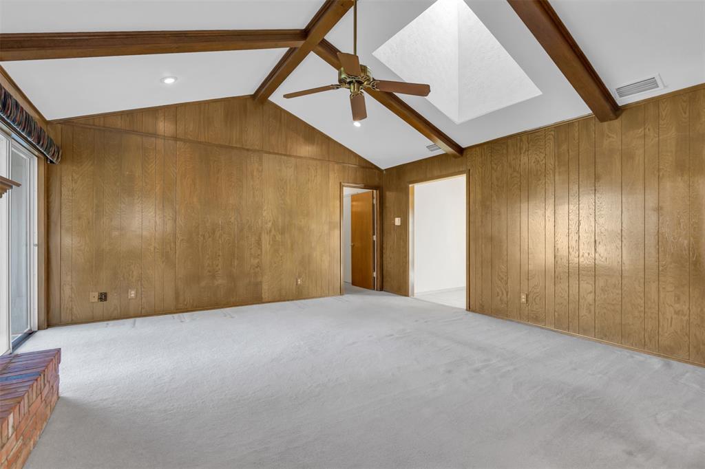 1629 Centenary Drive