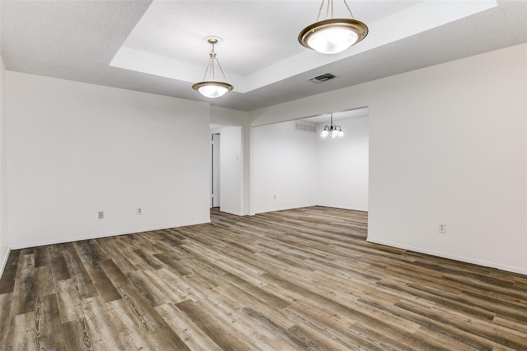 3600 Hulen Park Circle