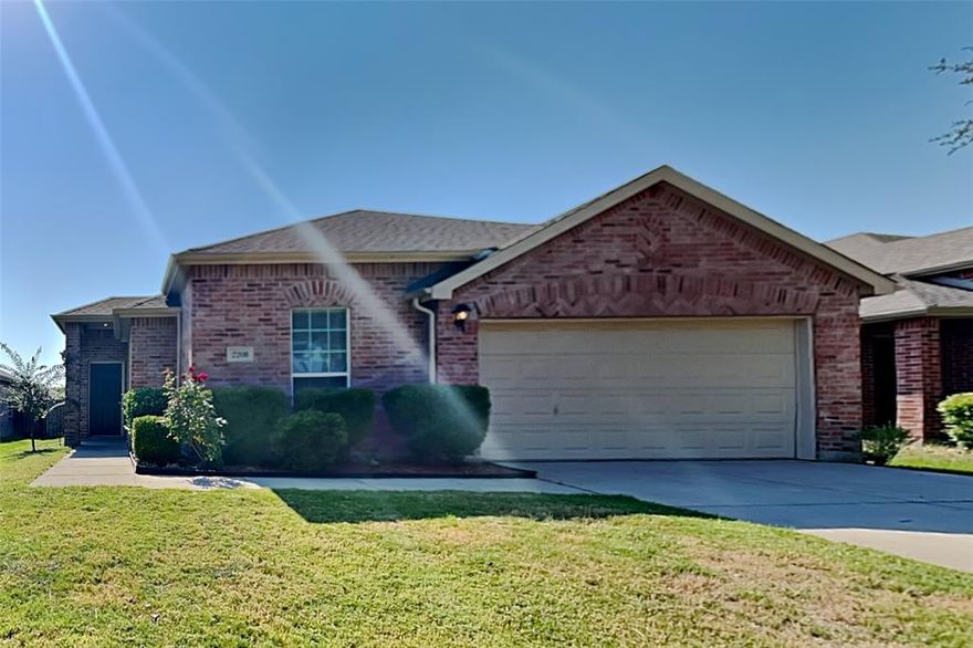 $1000 off the First Full Month of Rent! Charming 4 bed, 2 bath 1,881 sq ft home in Mckinney! Open kitchen concept with updated counters. Primary suite with attached bathroom. Spacious backyard, great for gatherings! Pets accepted on a case by case basis. Additional admin fees apply. Schedule your showing today! This home is as-is.  
LEASE TERM:1-2 years

This home may be located within a Homeowners Association (HOA) community. If so, residents will be responsible for adhering to all HOA rules and regulations. Please contact your agent or landlord's agent for more information.