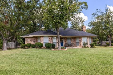 A home in Granbury