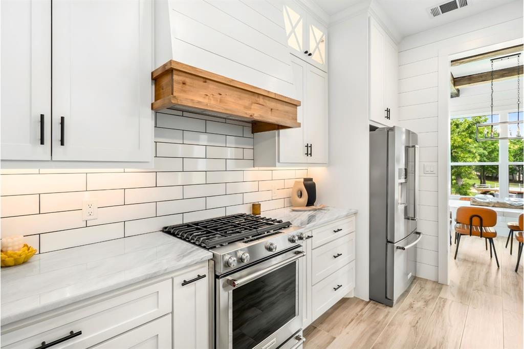 Arnold Hills - Residential