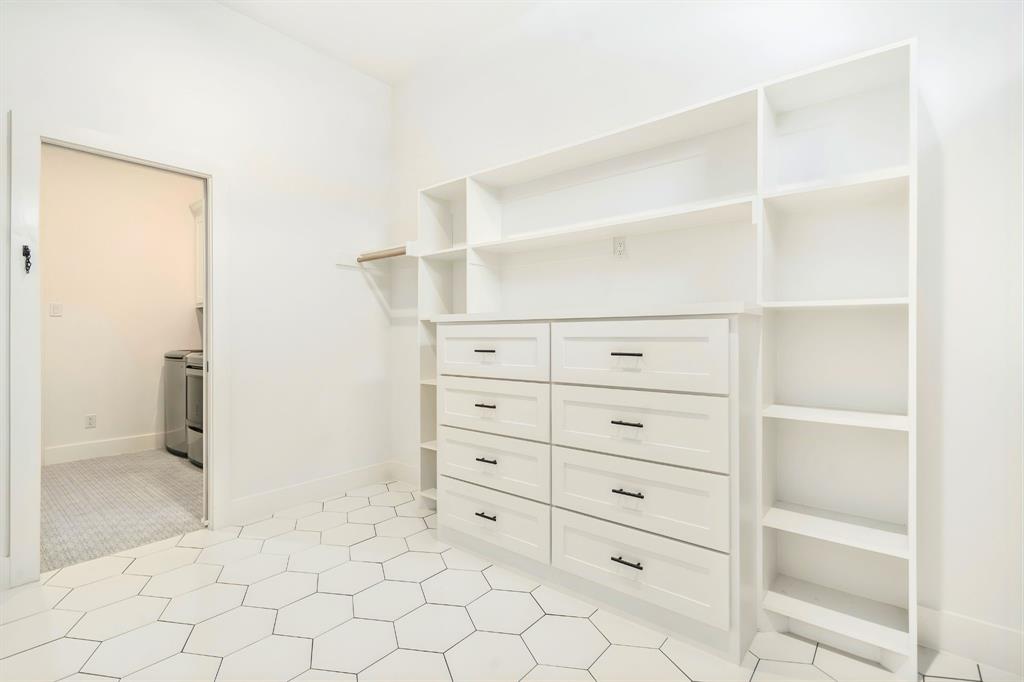 Arnold Hills - Residential