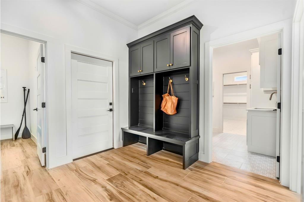 Arnold Hills - Residential