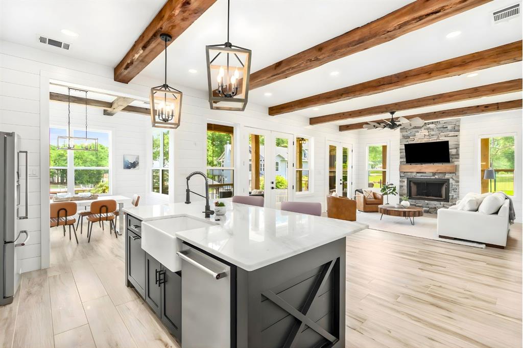 Arnold Hills - Residential